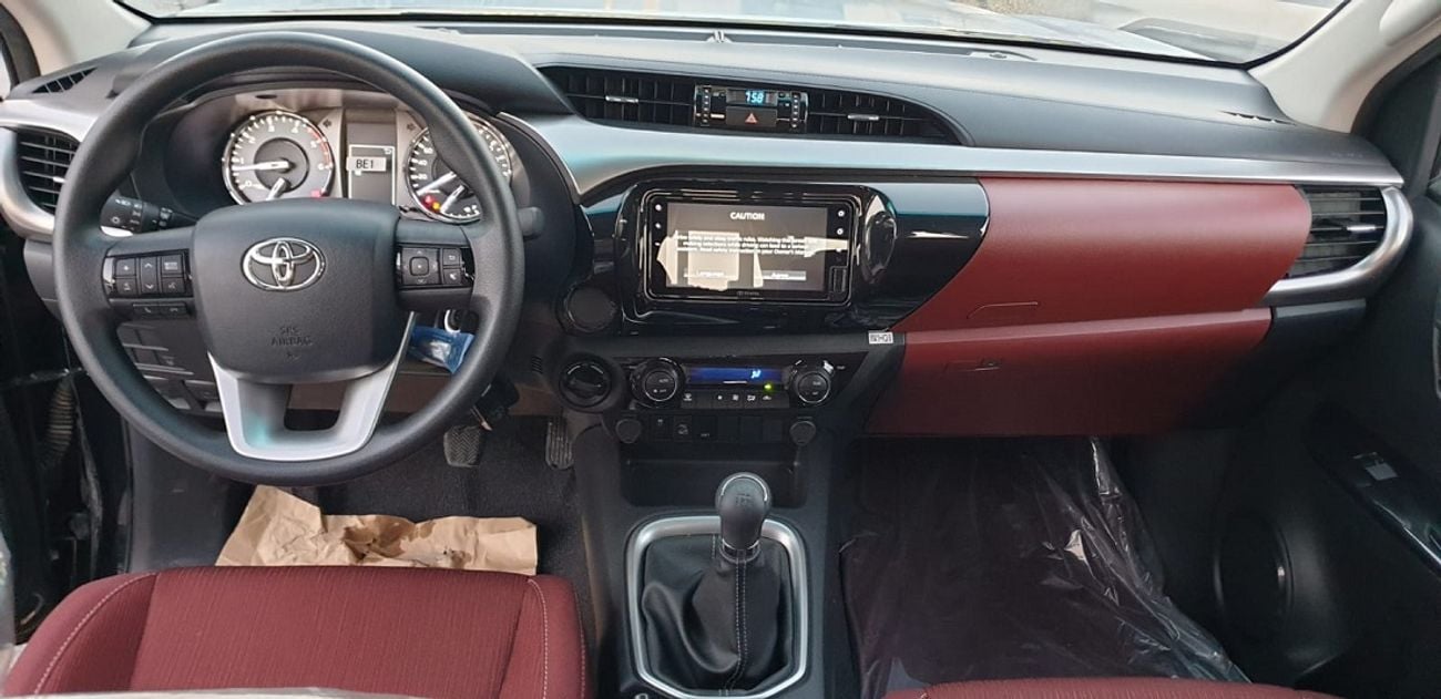 تويوتا هيلوكس PICKUP 2.8L 4X4 M/T P/W (DIESEL)