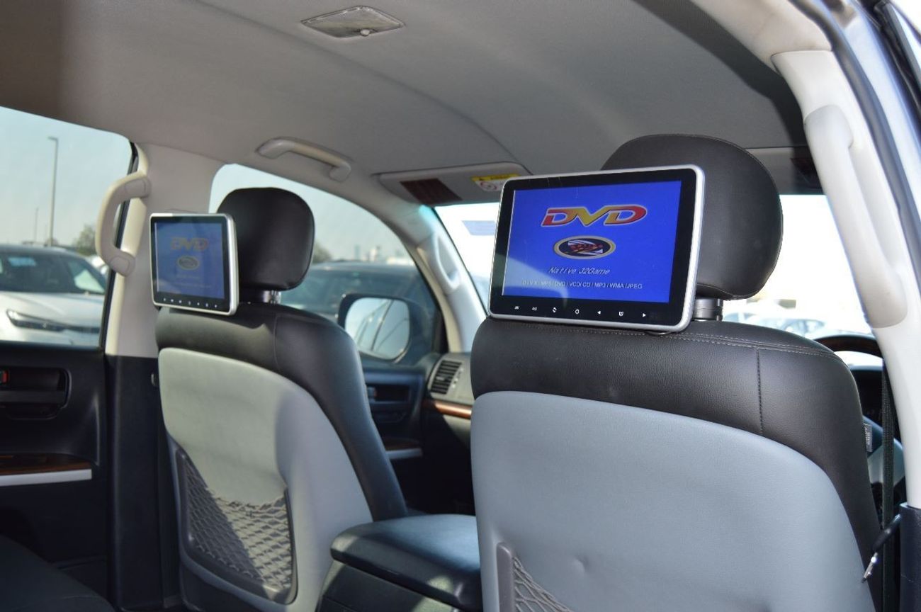 تويوتا لاند كروزر Diesel ,Right Hand Drive  4WD