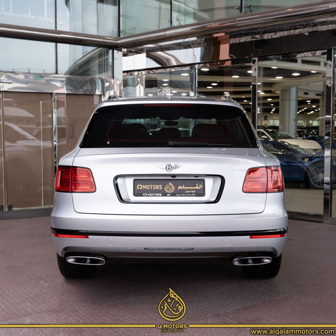 بنتلي بينتايجا Bentley Bentayga W12 2018 - GCC Specs - Done 64,000KM