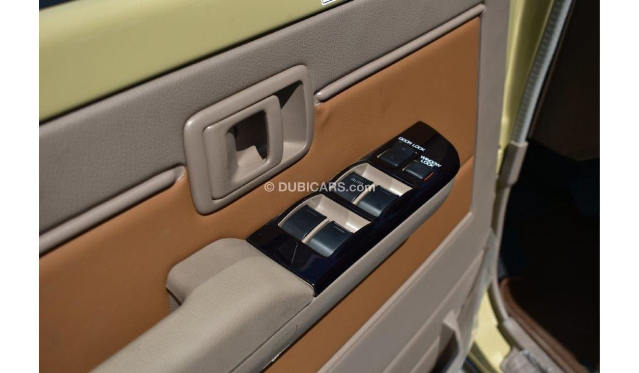 تويوتا لاند كروزر بيك آب Double Cab Lx V6 4.0L 70th Anniversary Edition
