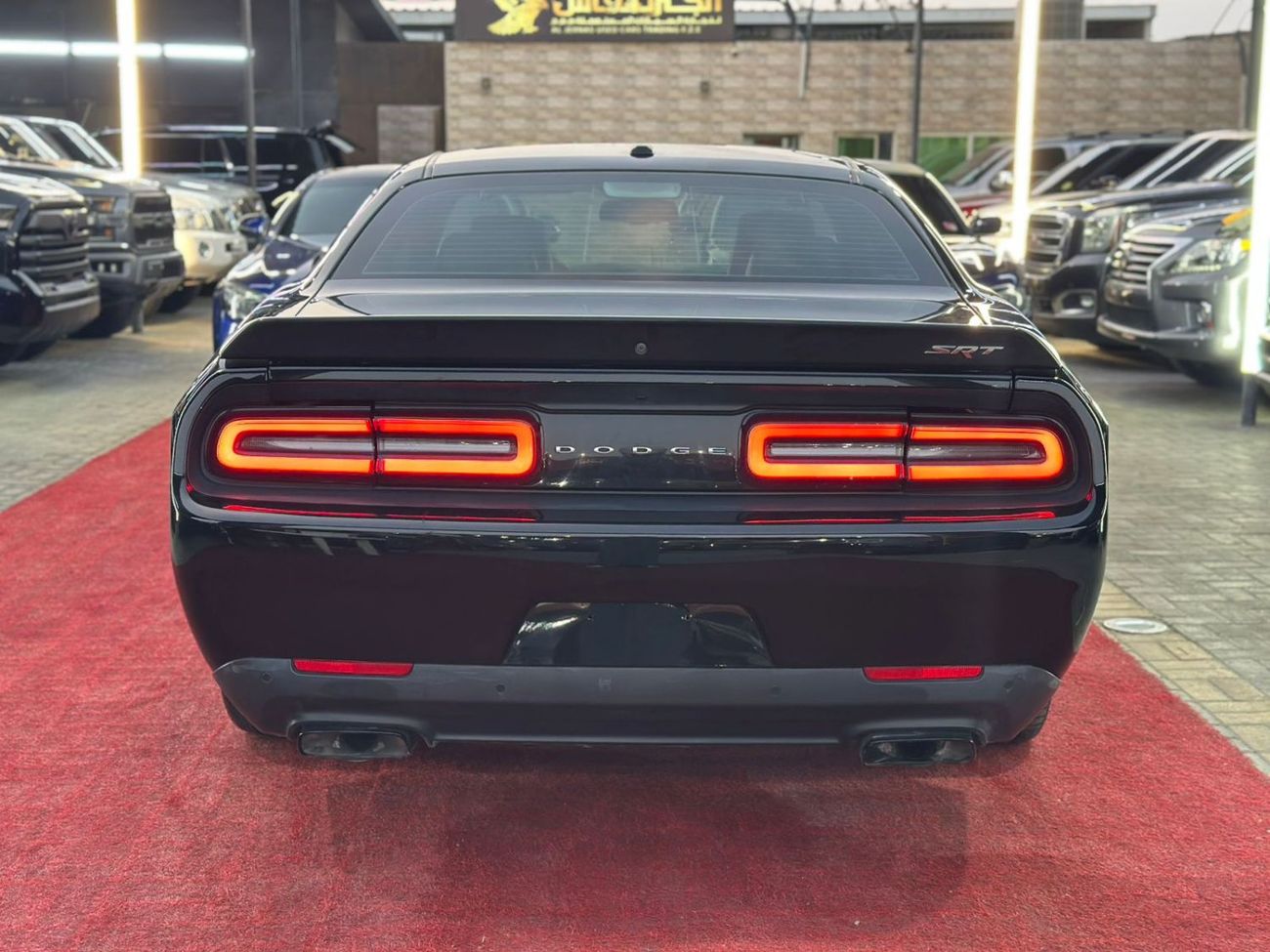 Dodge Challenger SRT Hellcat 6.2L (717 HP)