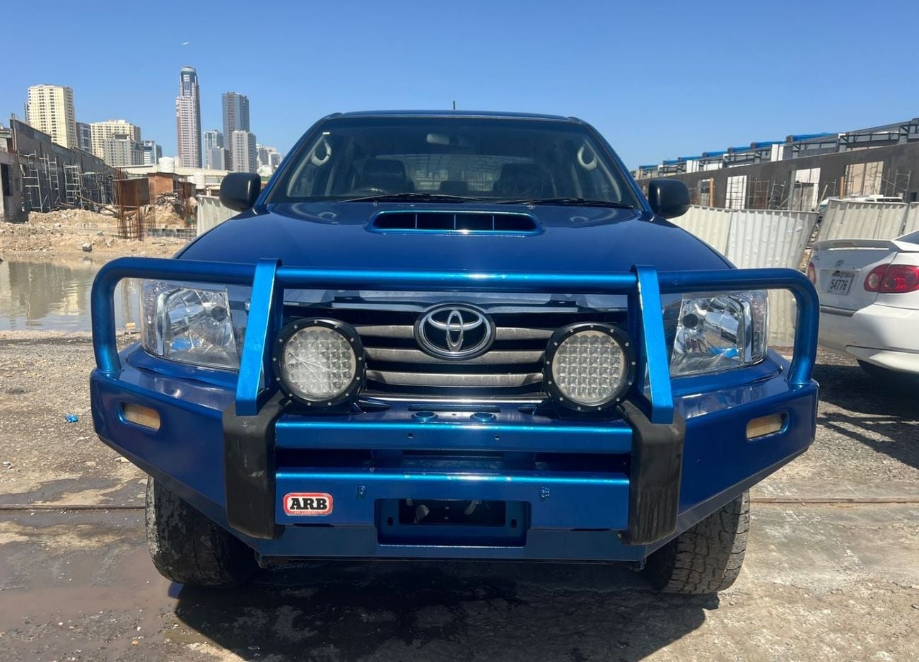 تويوتا هيلوكس RIGHT HAND DRIVE ONLY FOR EXPORT 3.0 LITER