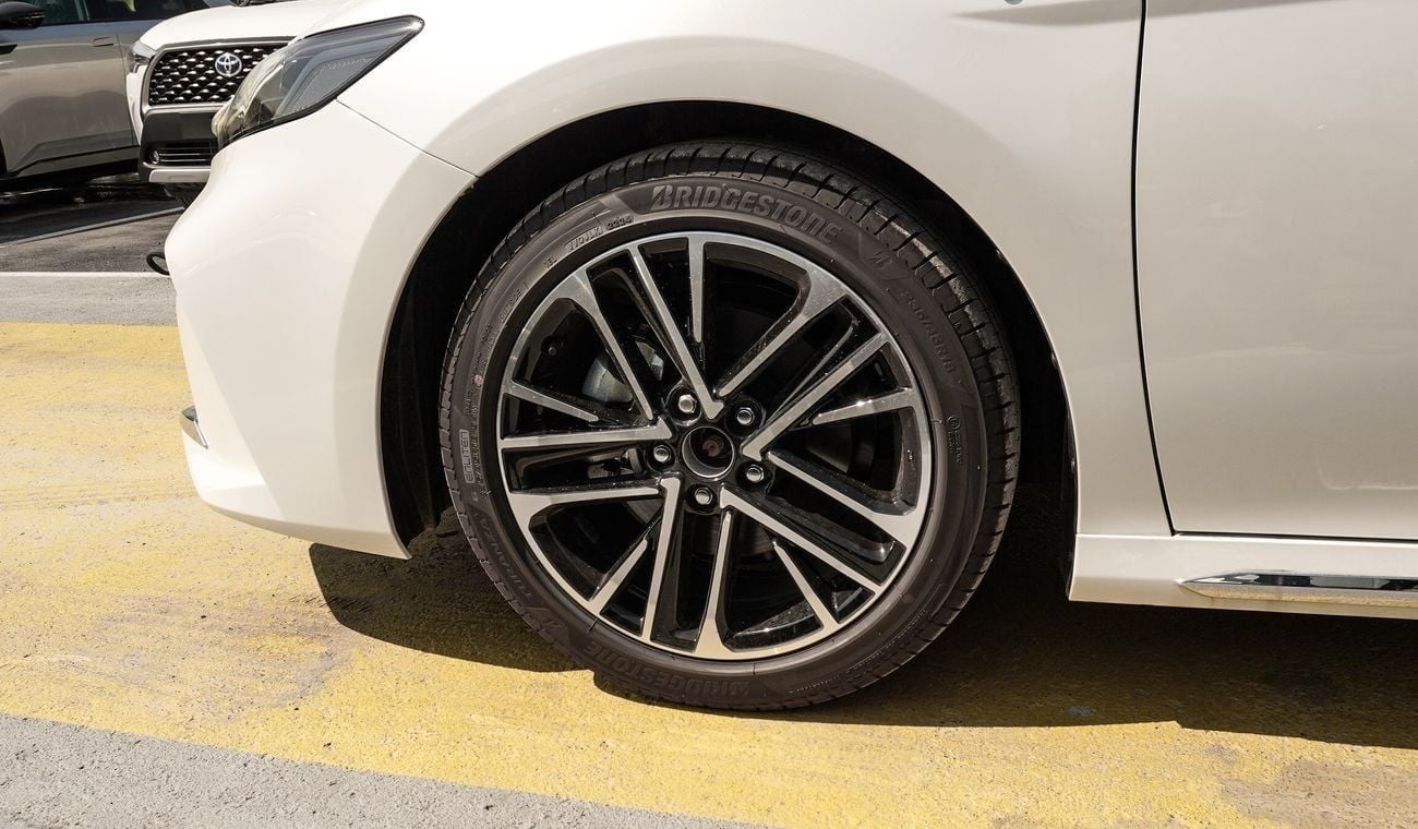 تويوتا كامري Camry Limited Full Hybrid 2.5