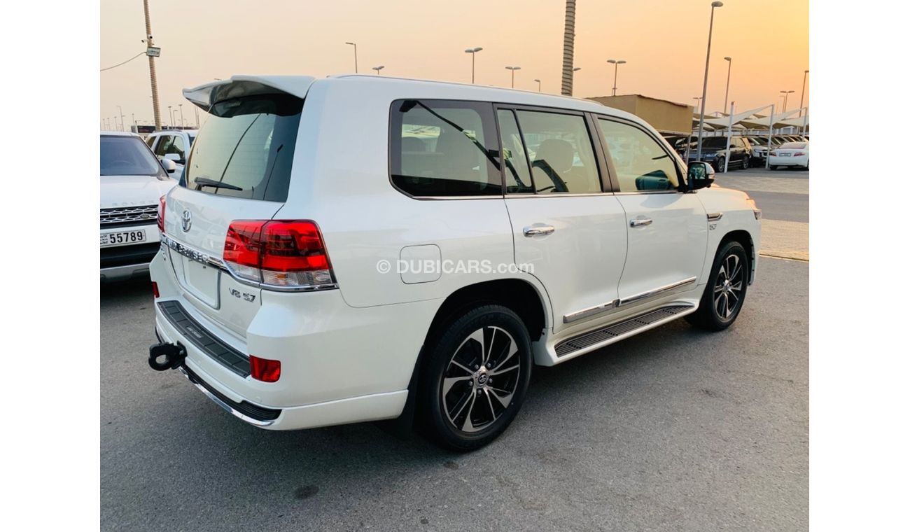 Toyota Land Cruiser VXR