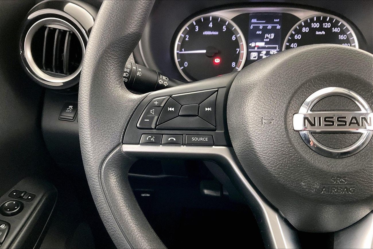 Nissan Kicks SV+NAV | 1 year free warranty | 0 Down Payment