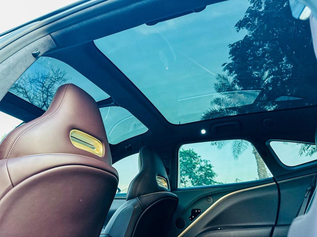 أفاتر 11 Performance AWD