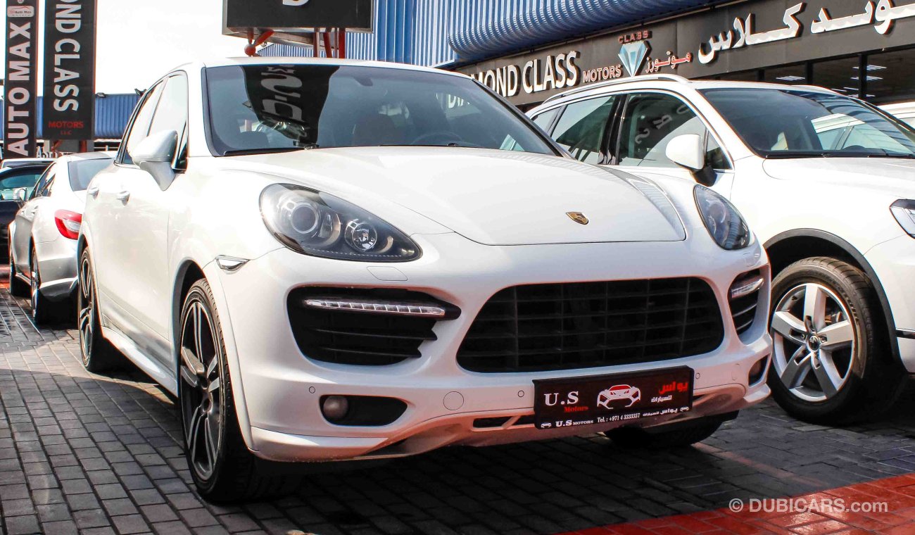 Porsche Cayenne GTS