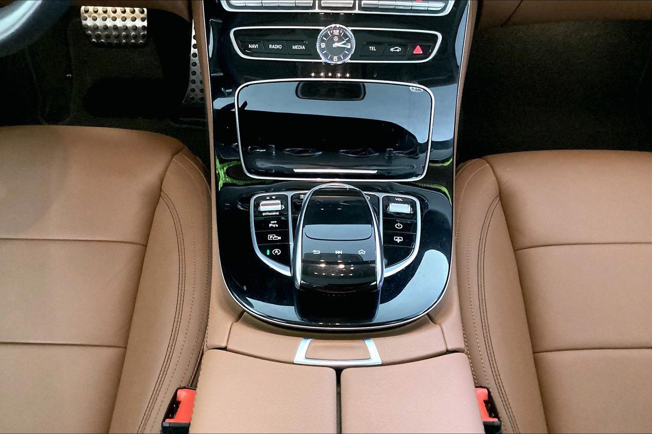 Mercedes-Benz E300 Premium (AMG Line) | Guaranteed Warranty | 0 Down Payment