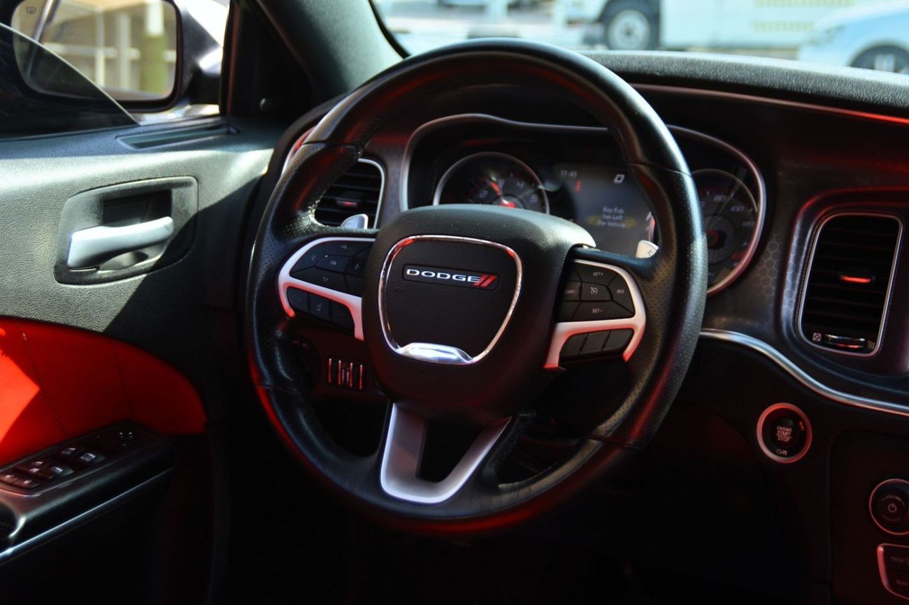 Dodge Charger R/T Highline CHARGER//RT/V8/5.7L**VERY CLEAN **ORIGINAL AIR BAGS**VERY GOOD CONDITION