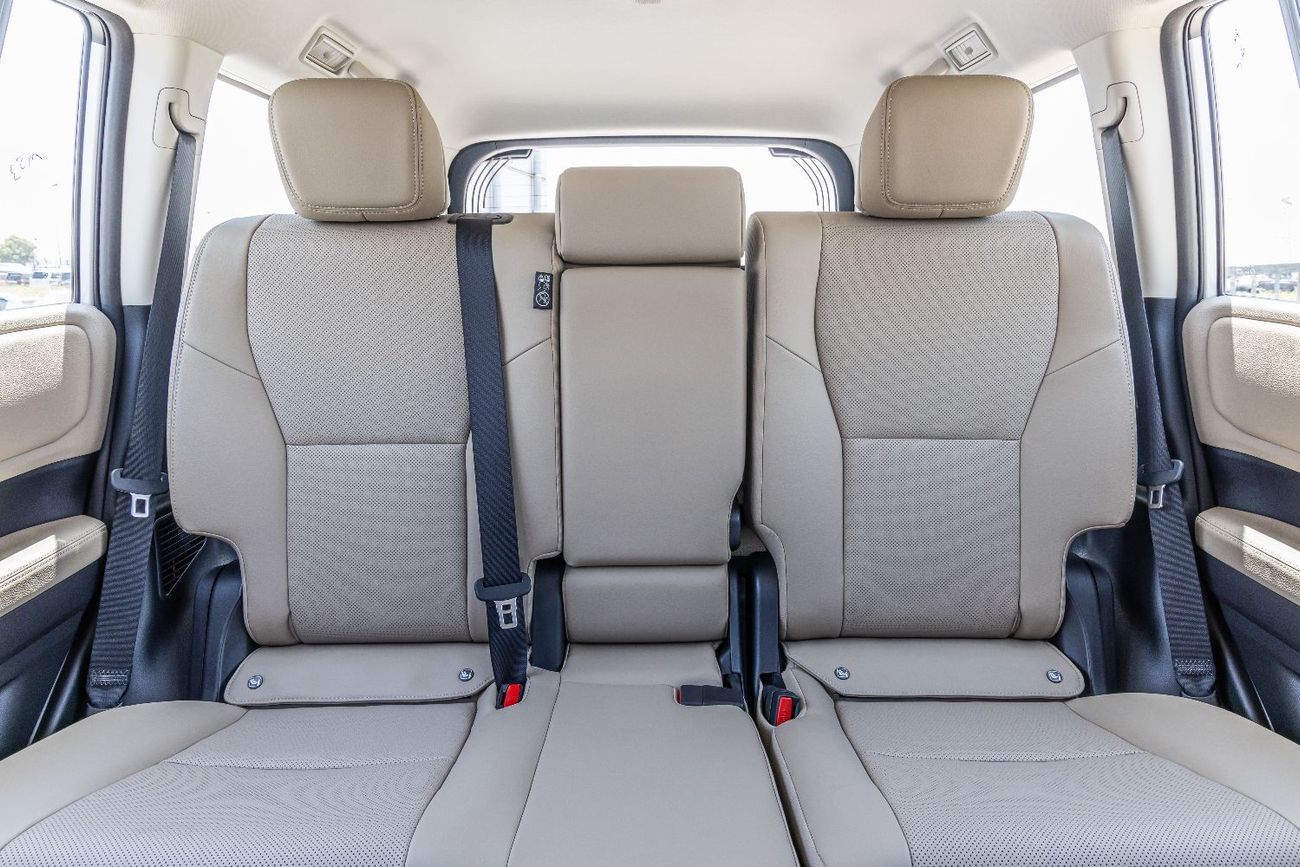 تويوتا برادو TXL-2 Toyota Prado TXL-2 - 4WD - 2.8L Turbo - Diesel - Sunroof - 2025 (Export)