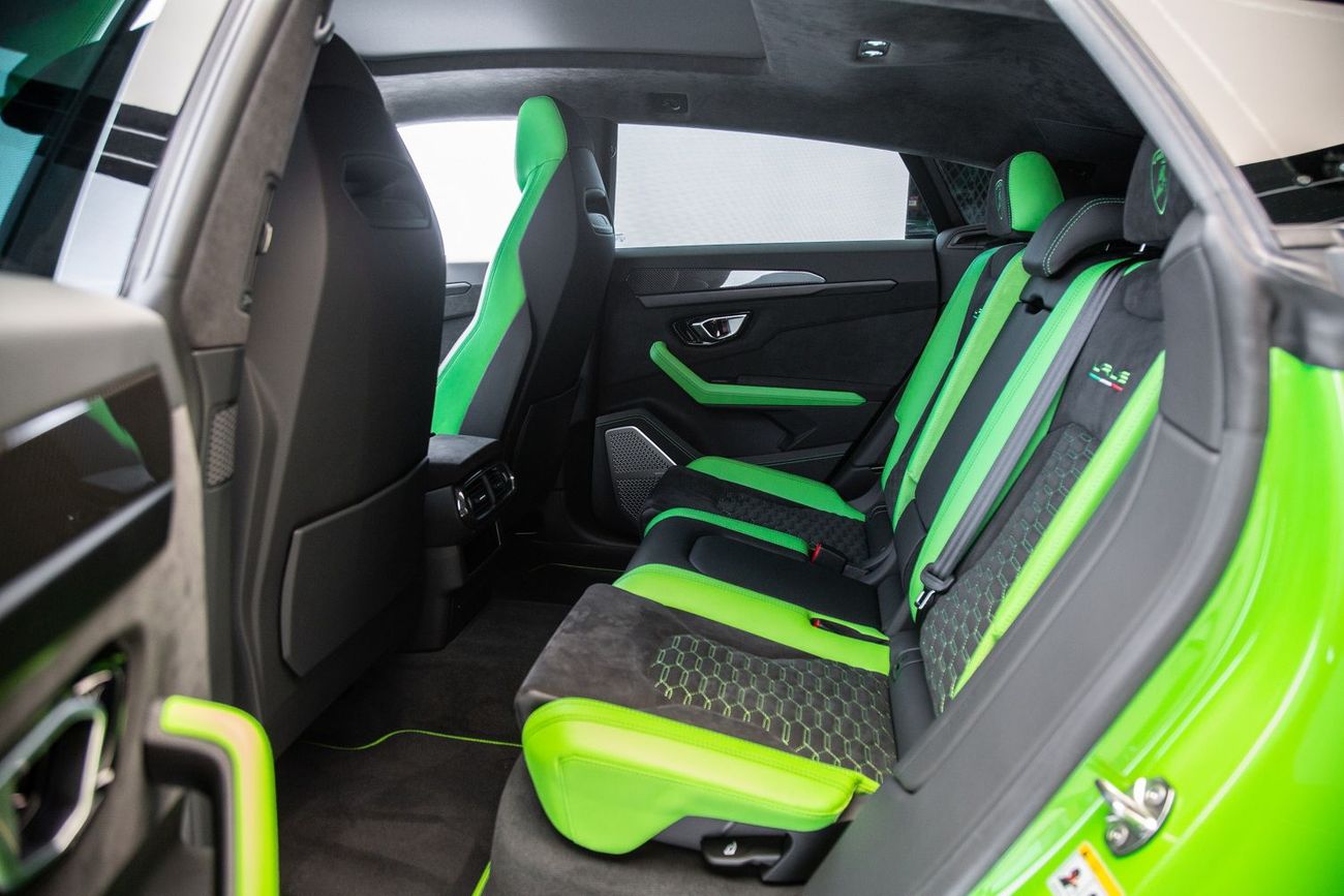 Lamborghini Urus STD 4.0T V8 CAPSULE