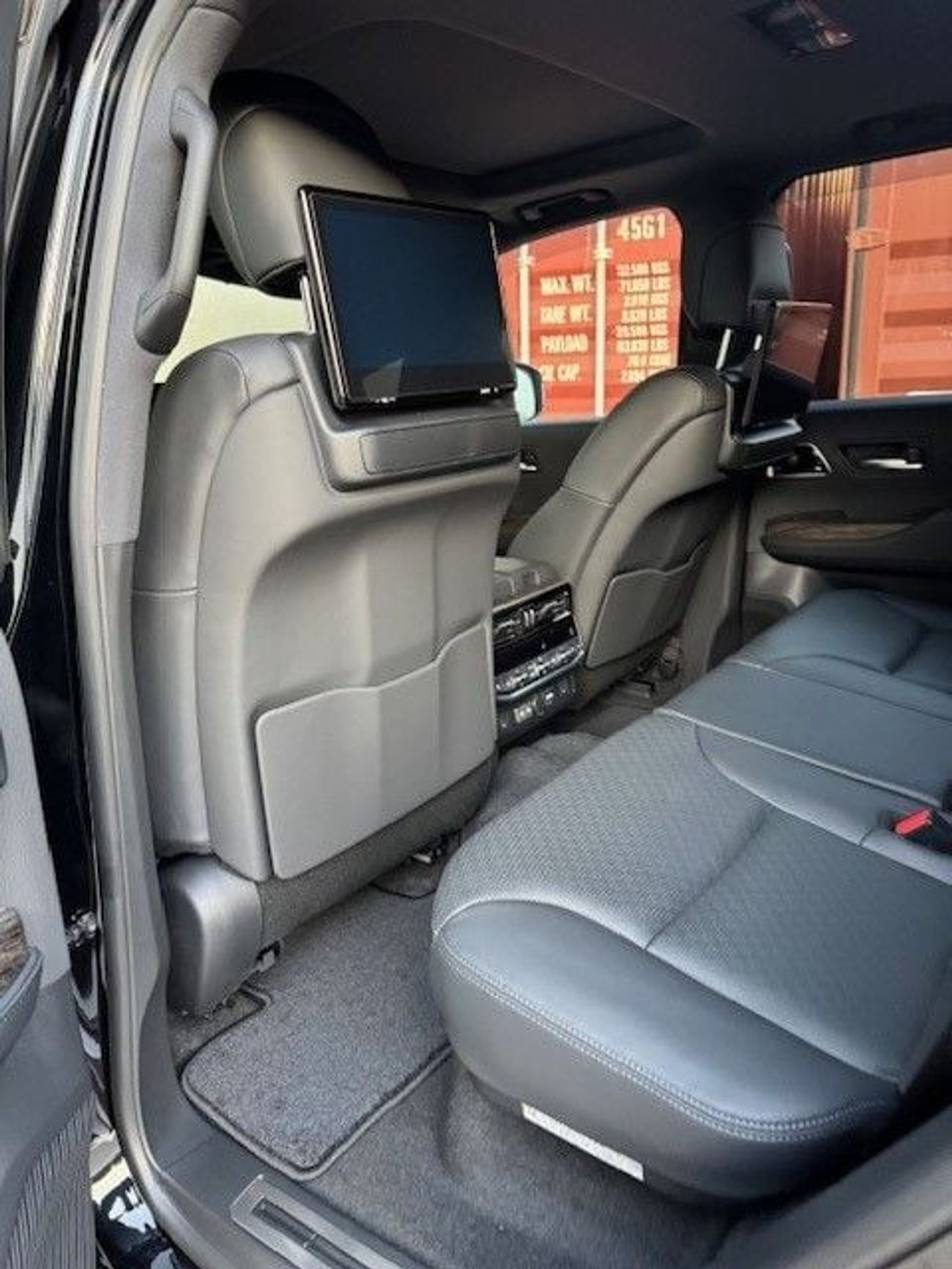 Toyota Land Cruiser Toyota Lc300 Sahara RHD,diesel engine 3.3L ,black colour 2026 brand new