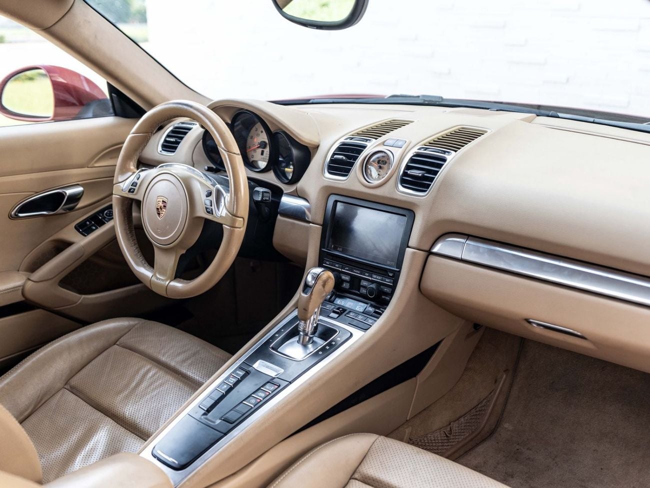 Porsche Cayman Porsche Cayman S 2014 for 1,362.00 AED monthly