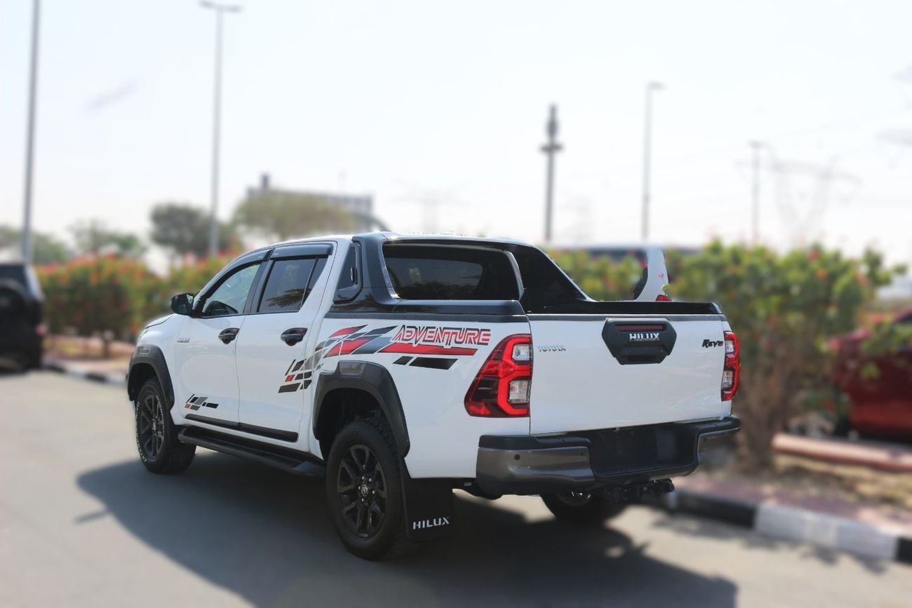 تويوتا هيلوكس SGLX ADV 2.8L