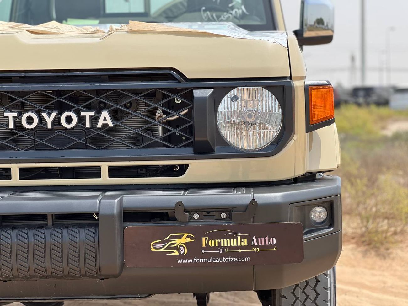 Toyota Land Cruiser Pick Up LC79 S/C 4.0L PTR A/T //2025// MID OPTION WITH WINCH , DIFF LOCK , DVD&BACK CAMERA , CRUISE CONTROL