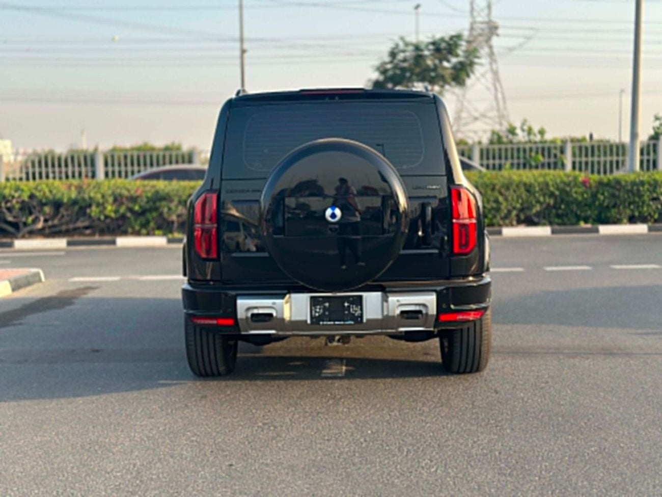 BYD Leopard 8 BYD Denza B5 2026 GCC Specs Under Warranty