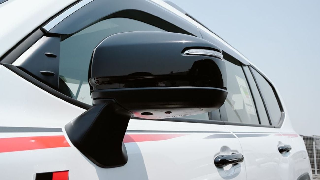 تويوتا لاند كروزر Toyota LandCruiser GR-S 3.3L