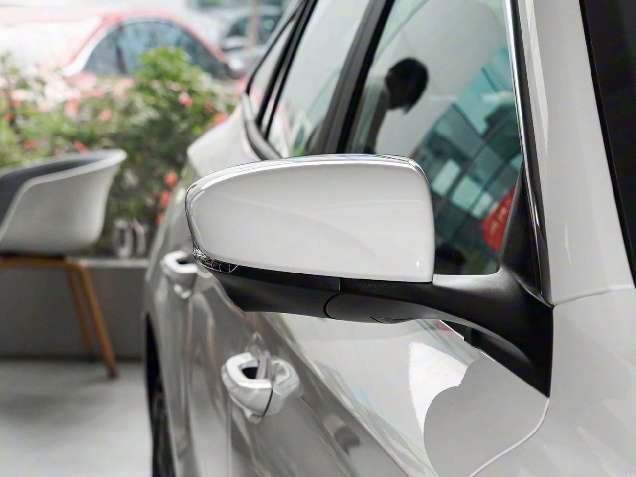 أم جي 5 Mg 5 / Chinese / white / 0km