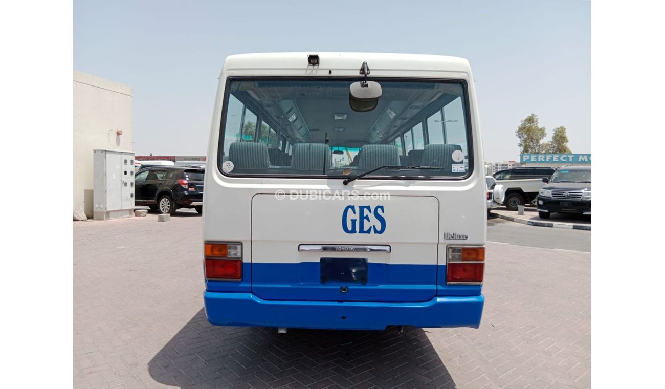 Toyota Coaster TOYOTA COASTER BUS RIGHT HAND DRIVE (PM1409)