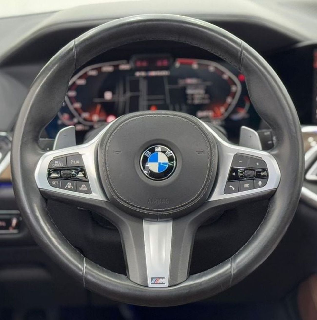 BMW X5 50i M Sport 4.4L 2020 BMW X5 M50i M-Sport, July 2025 BMW Warranty + Service Pack, Full Options, GCC