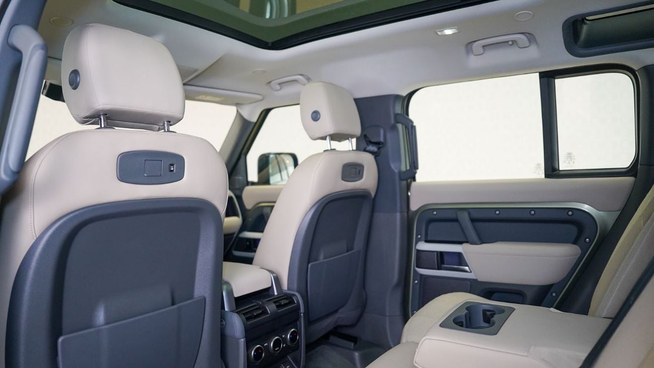 Land Rover Defender P400 110 X-Dynamic HSE 3.0L (5 Seater) | AED 4,253 PM | Up to 3 Years Unlimited Warranty | GCC