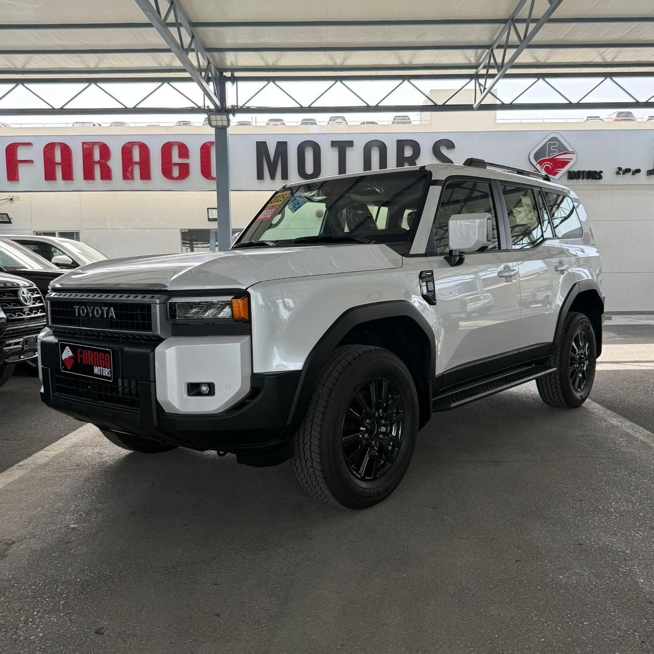 Toyota Prado 2.8 DIESEL SUNROOF **EXPORT ONLY**التصدير فقط خارج الخليج**