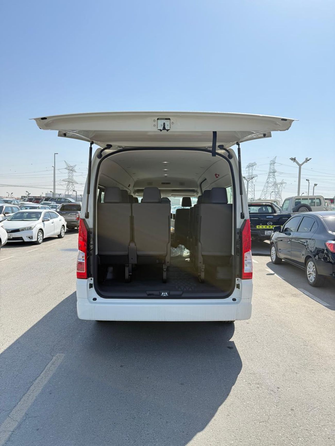 تويوتا هاياس