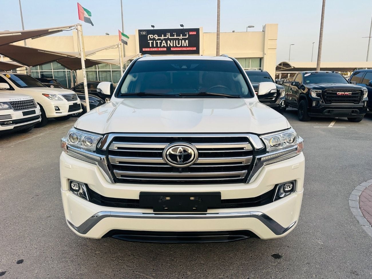 تويوتا لاند كروزر VXR