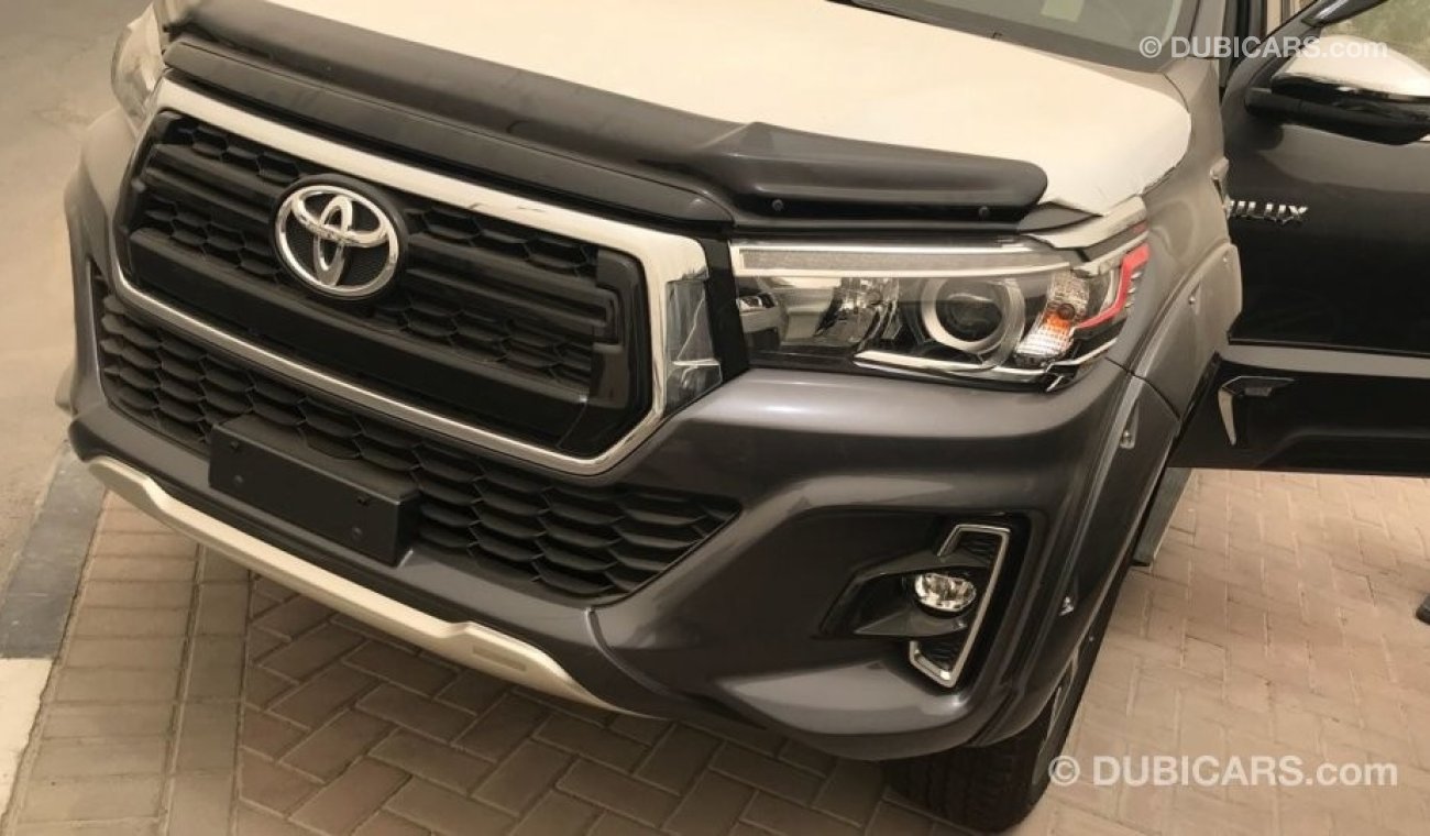 Toyota Hilux Diesel Full Option 4x4 REVO