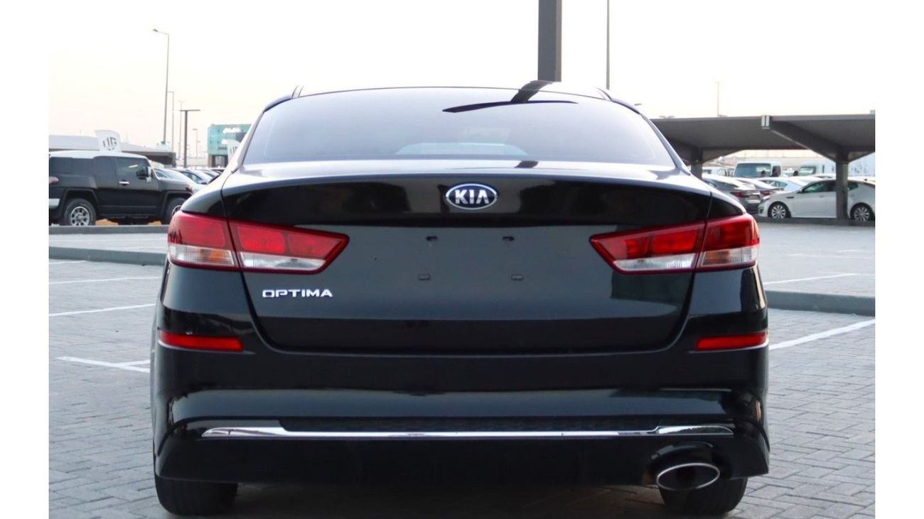 كيا أوبتيما 2019 خليجي بحالة ممتازة بدون حوادث