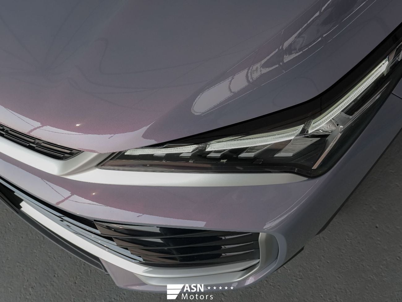 جيلي كول تري Binyue L 1.5 Turbo 2025 (Clearance Price)