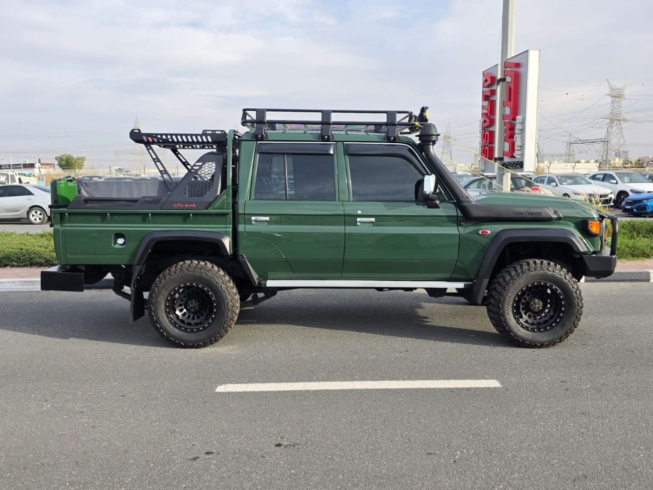 تويوتا لاند كروزر بيك آب RIGHT HAND DRIVE ONLY FOR EXPORT 4.5 LITER