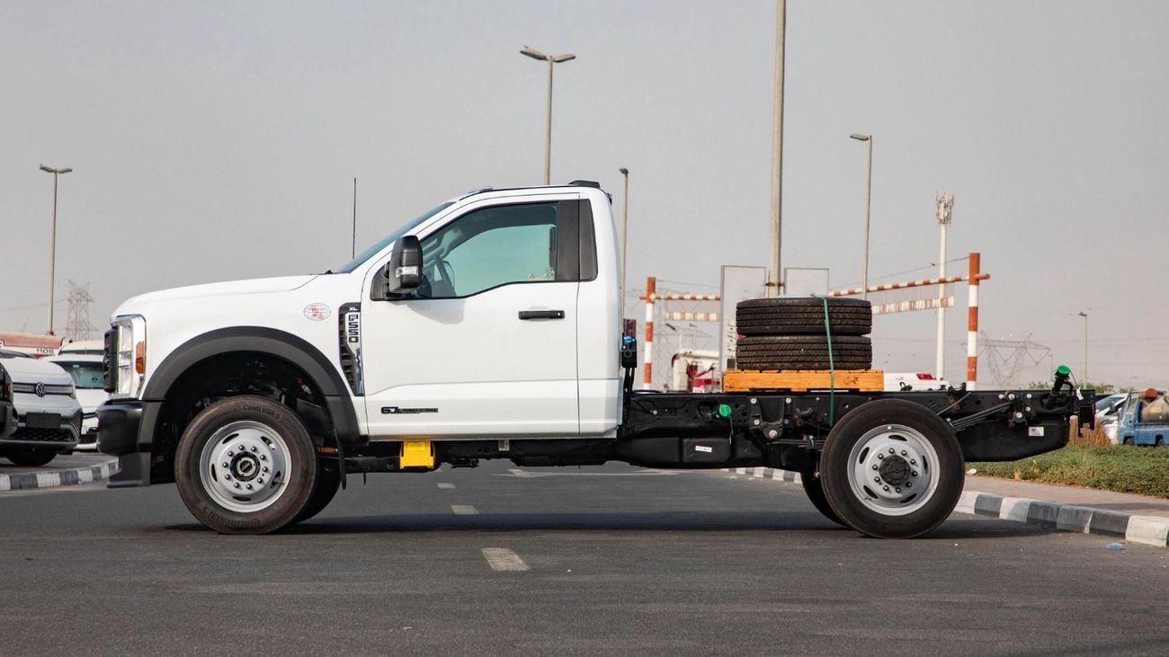فورد F 550 XL SUPERDUTY 6.7L Power Stroke Turbo Diesel V8 145-inch wheelbase | 2024