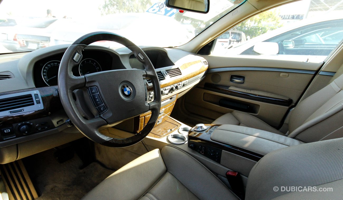 BMW 745e i