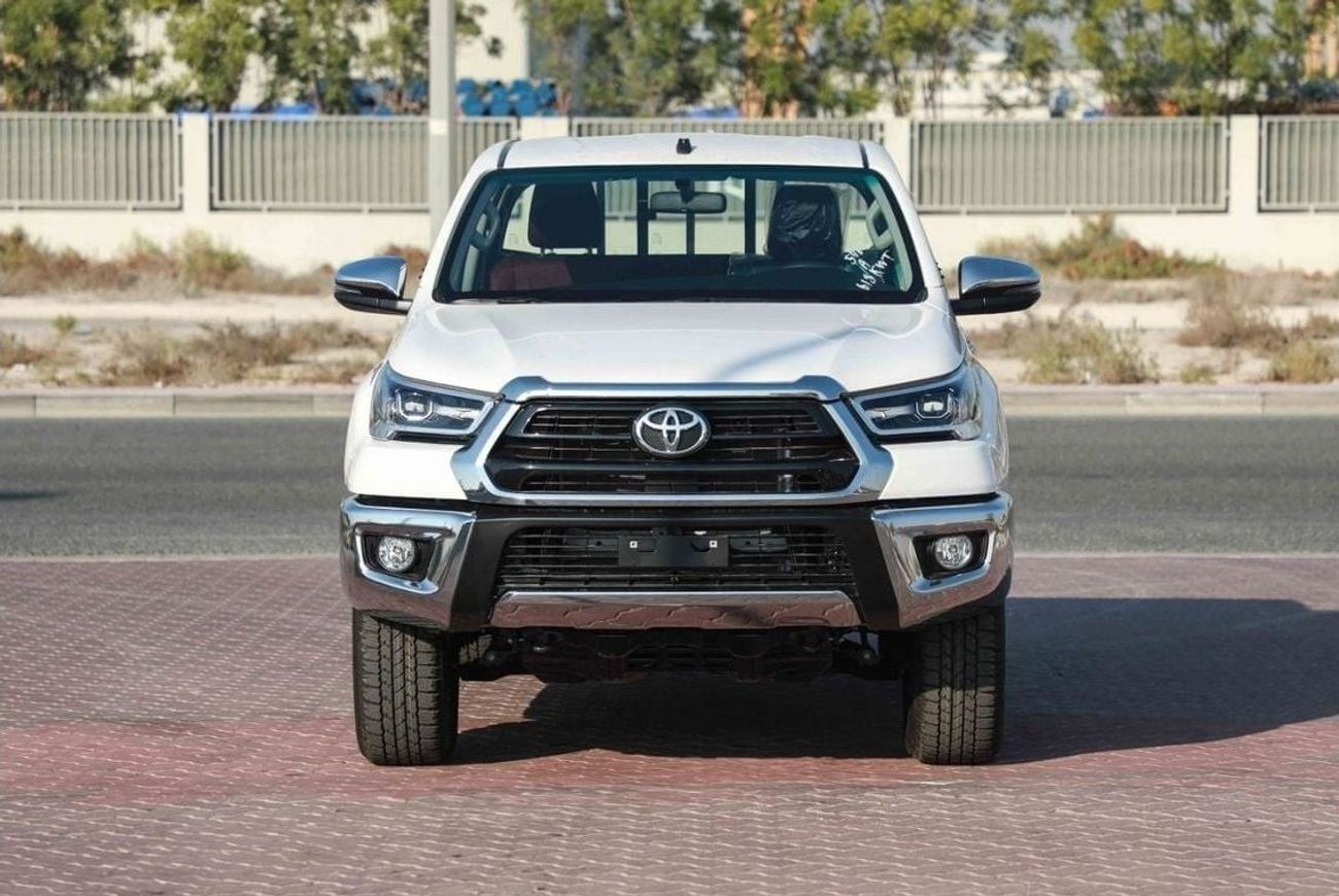 تويوتا هيلوكس 2025 TOYOTA HILUX 2.7 SR5 - SUPER WHITE inside RED | Export Only