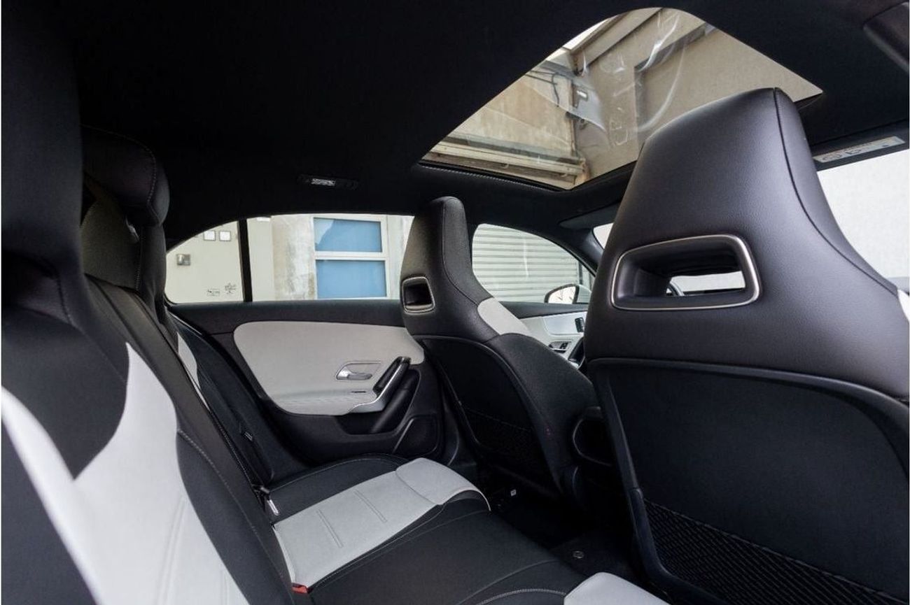 مرسيدس بنز A 250 Sport AMG 2.0L Mercedes-Benz A250 Sport AMG 2019 GCC under Warranty with Flexible Down-Payment.