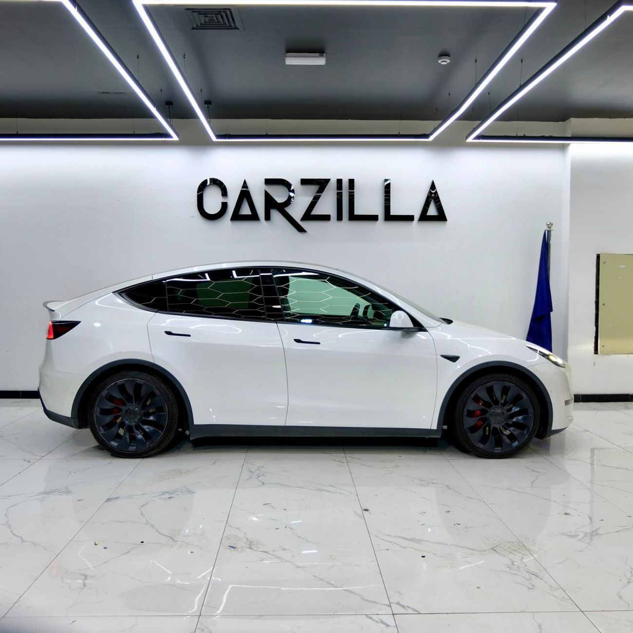 Tesla Model Y Performance (AWD) Tesla Model Y Performance | GCC Specs | Under Tesla Warranty
