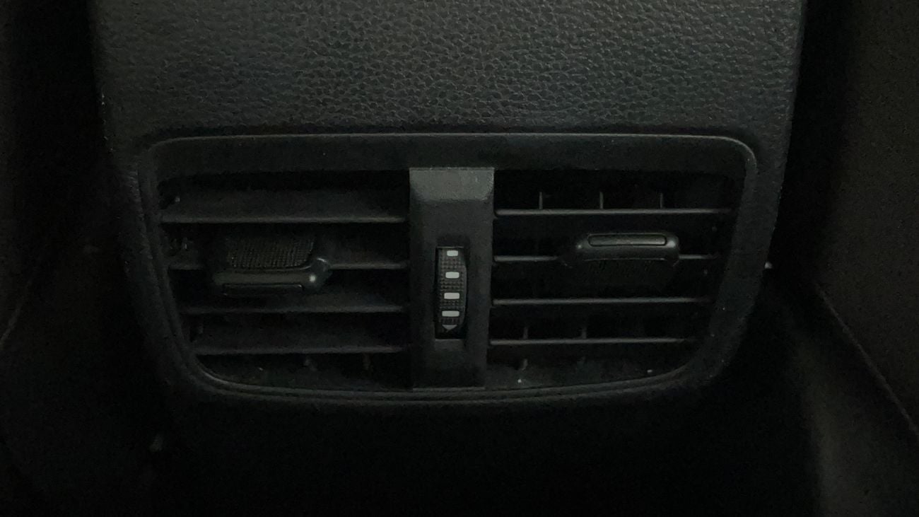 تويوتا كورولا XLI 1.6 | بدون دفعة مقدمة | اختبار القيادة في المنزل