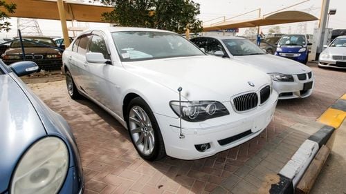 بي أم دبليو 740Li i