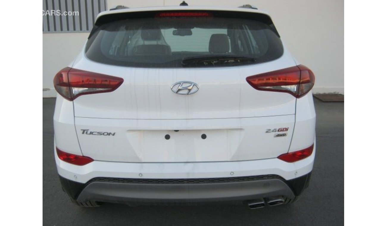 Hyundai Tucson 4WD petrol 2,4 ENGINE