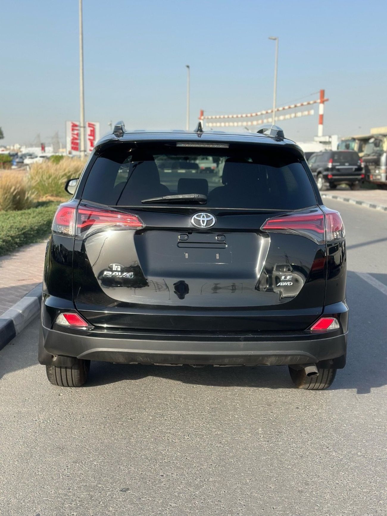 تويوتا راف ٤ 4WD