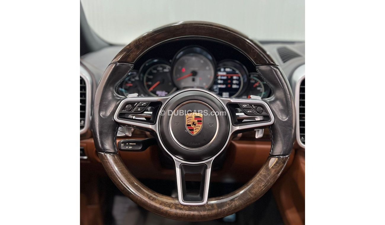 Porsche Cayenne 2017 Porsche Cayenne Platinum S, Warranty, Full Service History, Full Options, GCC