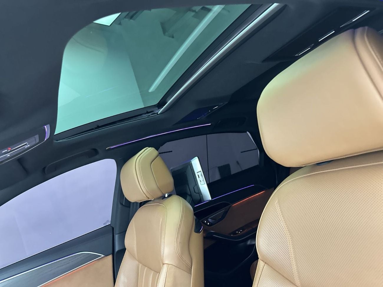 أودي A8 L 55 TFSI quattro Business Edition 3.0L (Ref# 001370)