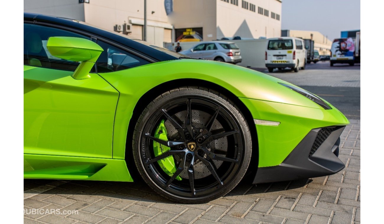 Lamborghini Aventador LP700