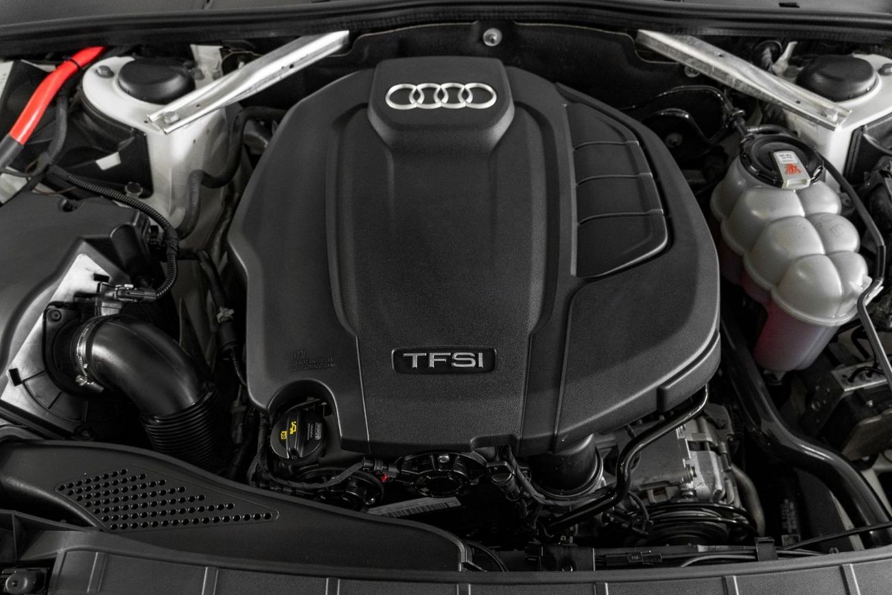 Audi A4 35 TFSI S Line