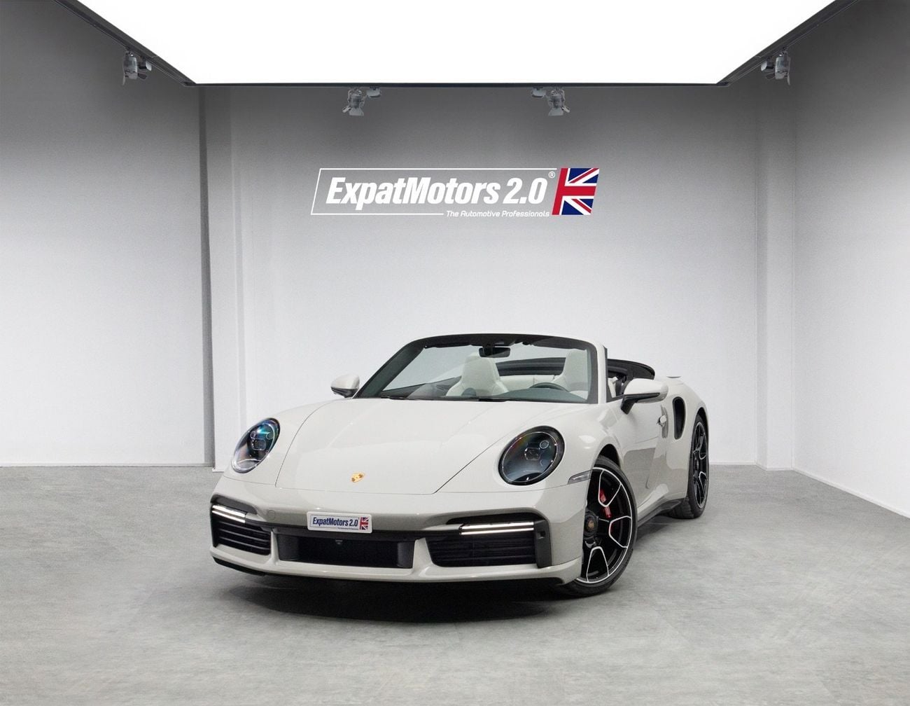 Porsche 911 Turbo 3.8L (580 HP) Convertible