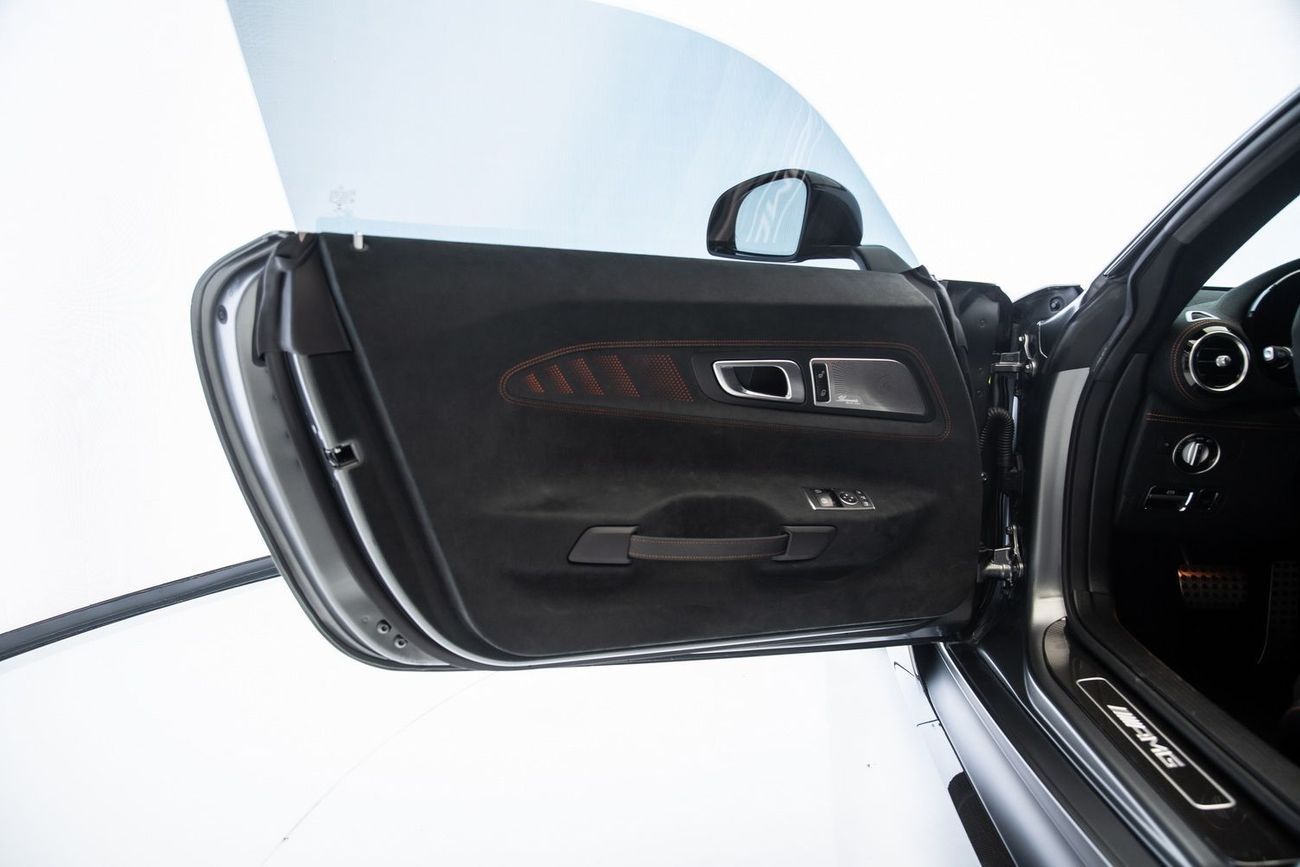 مرسيدس بنز AMG GT Mercedes Benz AMG GT Black Series