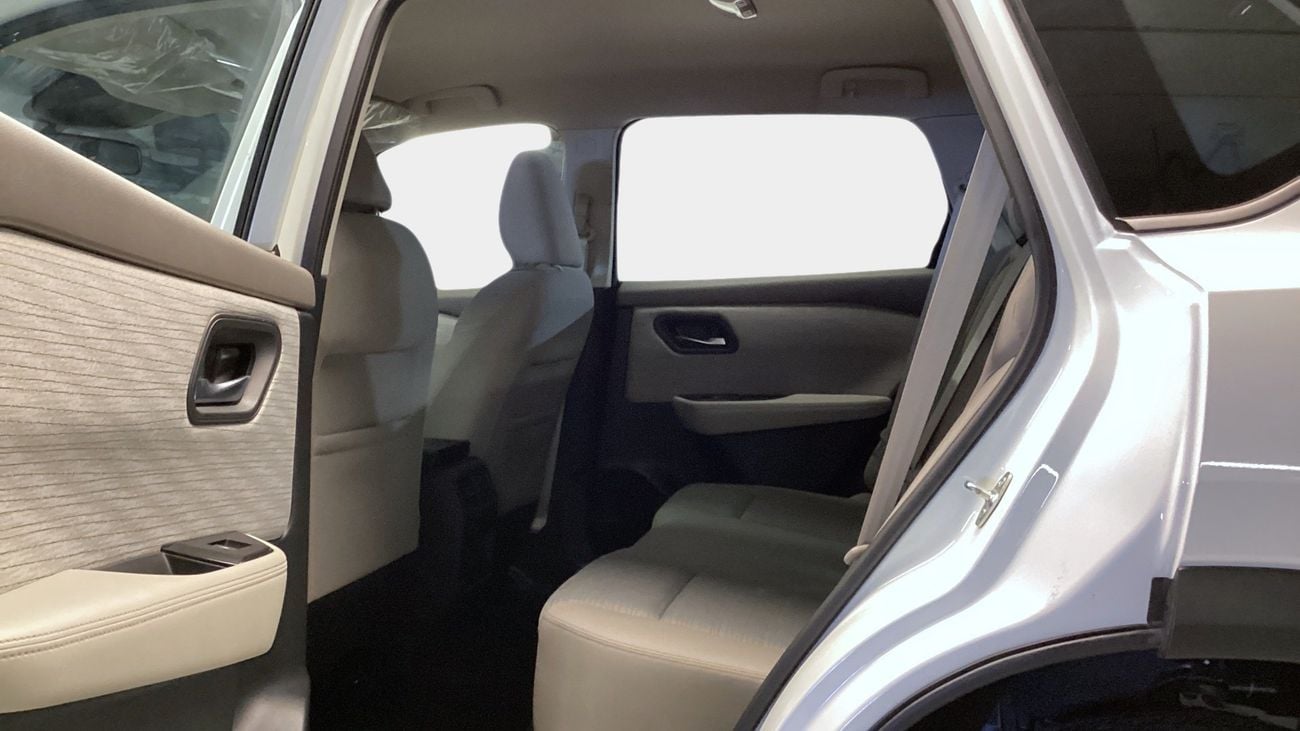 نيسان إكس تريل 2.5 S 2WD 5STR AUTO | شامل الضمان | 0 ﺪﻔﻋﺓ ﺃﻮﻟﻯ