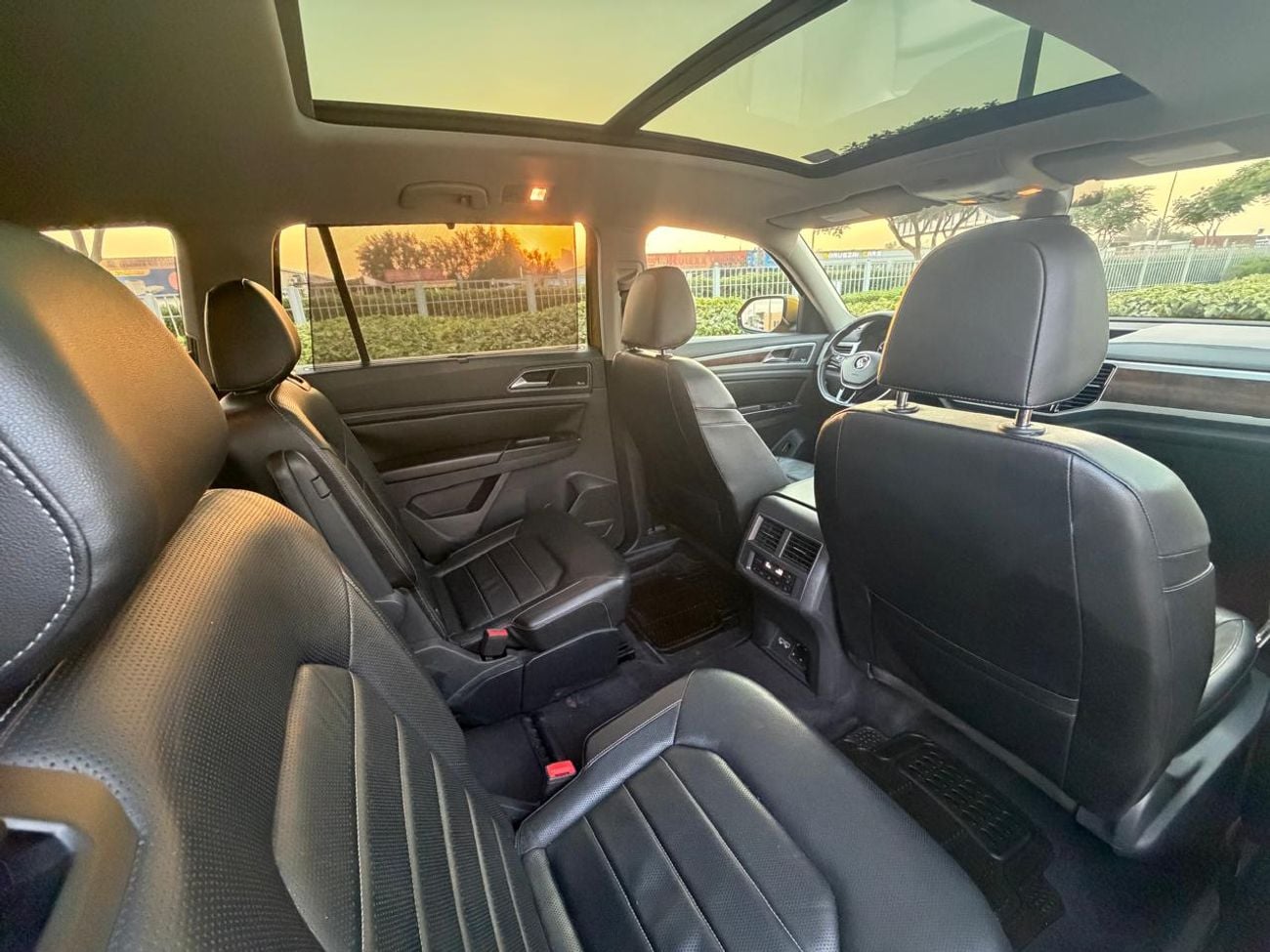 Volkswagen Teramont SEL VOLKS WAGEN TERAMONT SEL 2018 FULL OPTIONS PANORAMIC ROOF ORIGINAL PAINT 2 KEYS LIKE NEW
