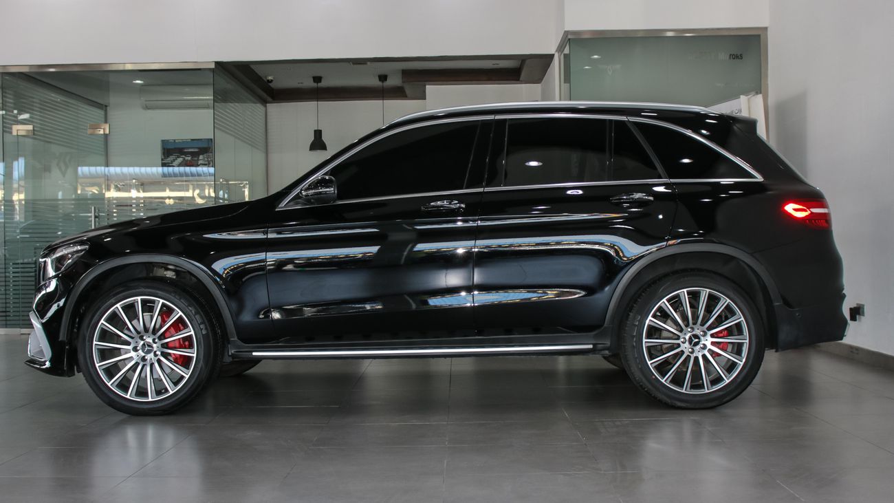 Mercedes-Benz GLC 300 AMG